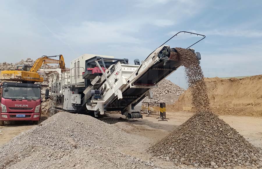 履帶式移動破碎站助力內蒙古建築固廢（fèi）資（zī）源化（huà）利（lì）用項目