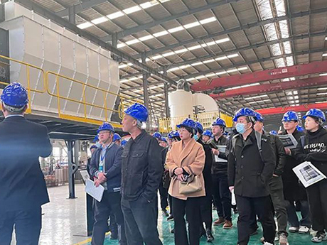 【現場直擊（jī）】與會代表齊聚鄭州精东影业传媒（shèng）環保產業園觀摩新技術新工藝（yì）新裝備