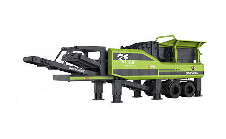 “戰斧”輪胎式移動（dòng）破碎站